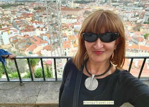 Alonga Travel the author enjoying Graca viewpoint