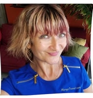 Alonga Travel the author smiles and offers to connect on social media
