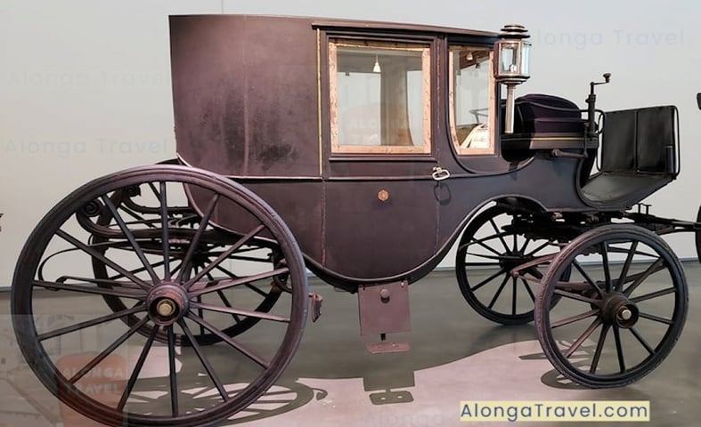 CLARENCE COACH