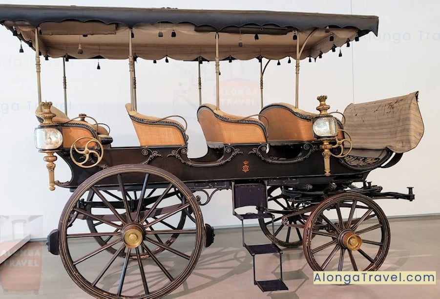 1850 CHARABAN - a modern looking vehicle